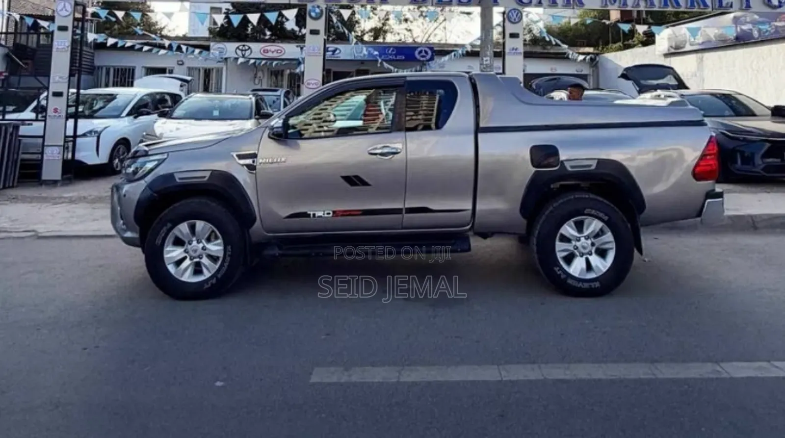 Toyota Hilux 2018 Gray