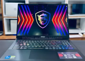 New Laptop MSI Crosshair 17 16GB Intel Core I7 SSD 512GB