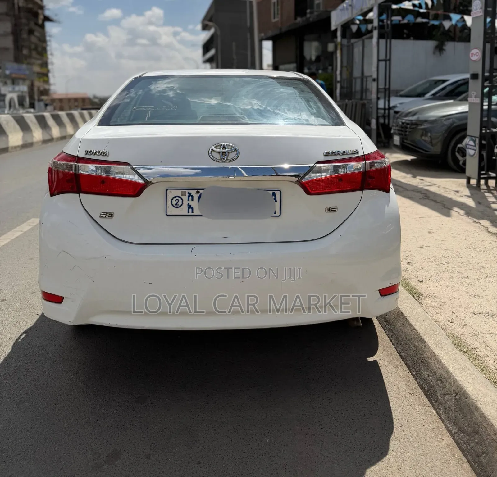 Toyota Corolla 2016 White