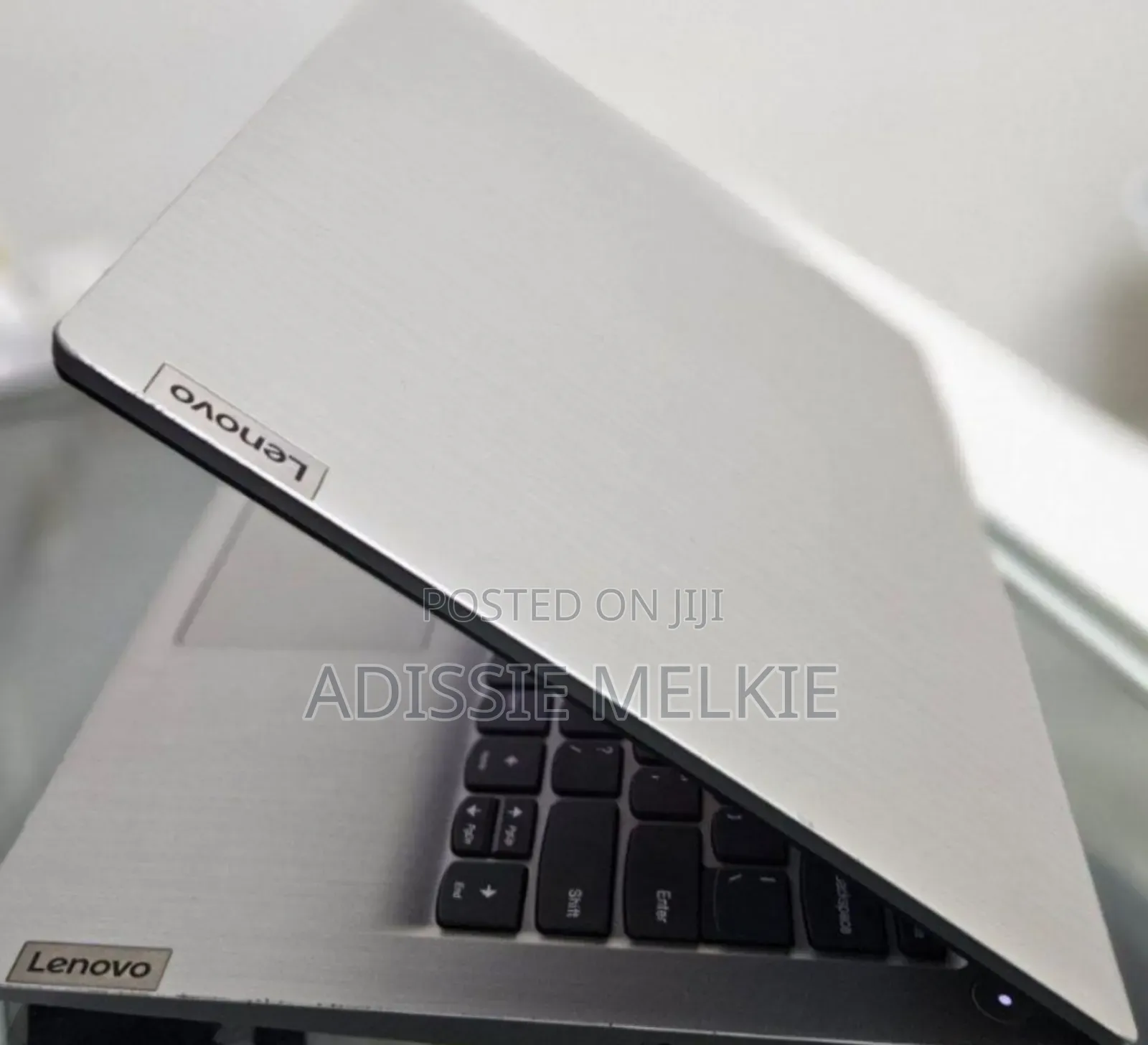 New Laptop Lenovo Ideapad 3 8GB Intel Core I5 SSD 256GB