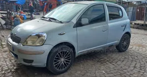 Toyota Vitz 2004 Blue