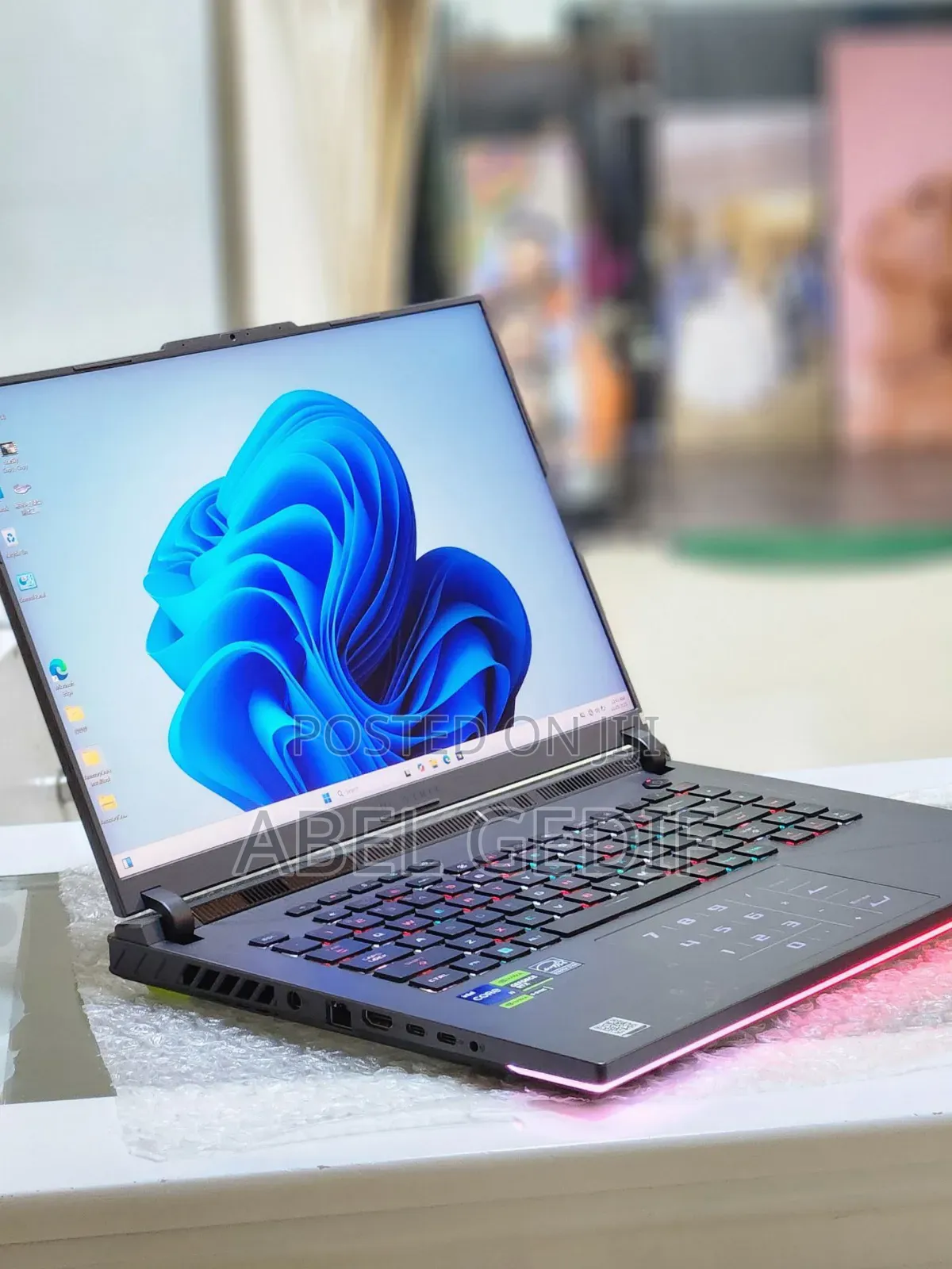 New Laptop Asus ROG Strix G16 G614 16GB Intel Core I9 SSD 1T