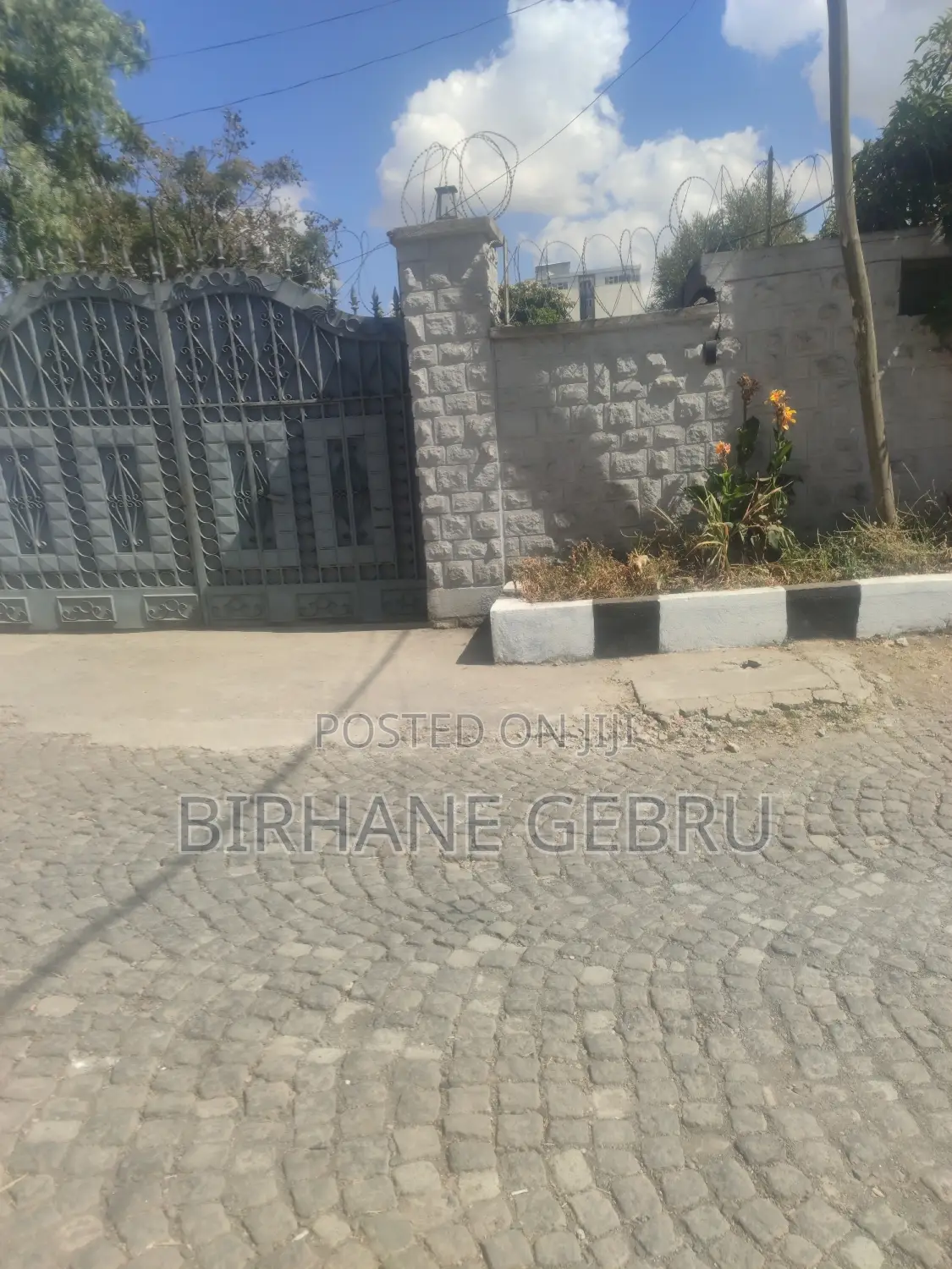 7bdrm Villa in Villa House, Bole for sale
