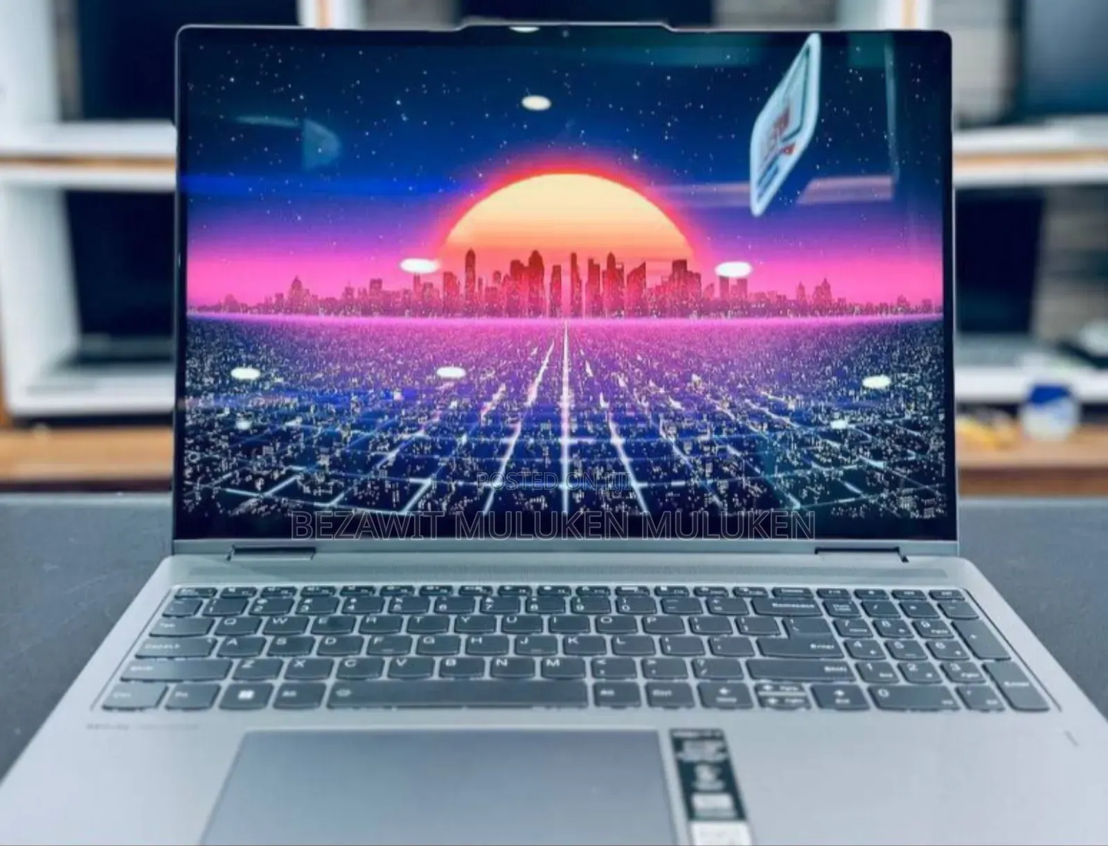 New Laptop Lenovo Yoga 7i 16GB AMD Ryzen 5 SSD 512GB