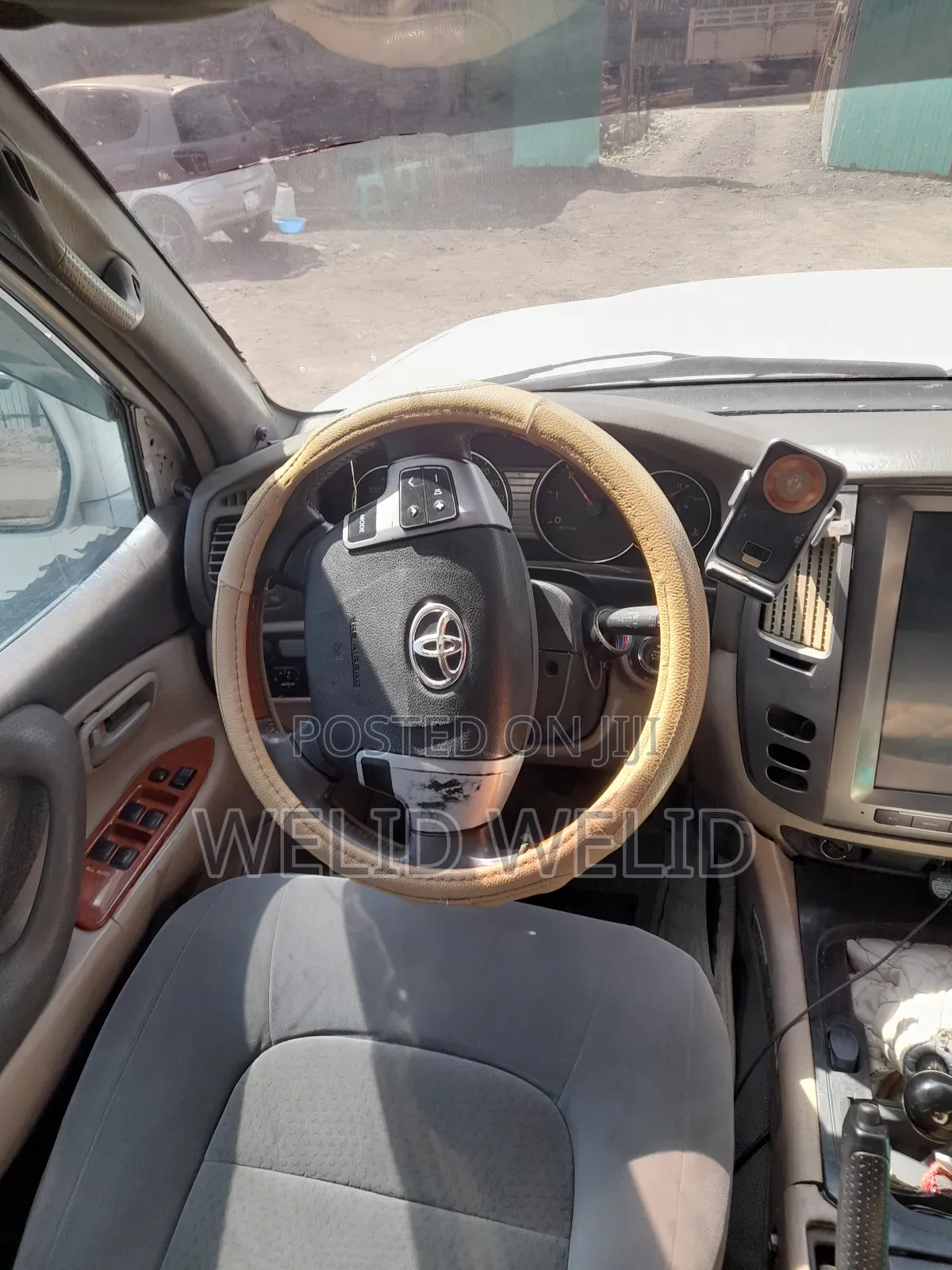 Toyota Land Cruiser 80 Wagon 4.5 1994 White