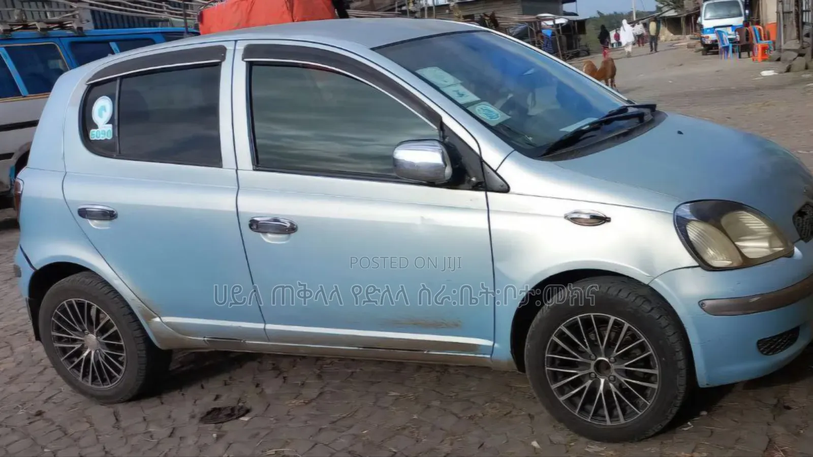 Toyota Vitz 2004 Blue