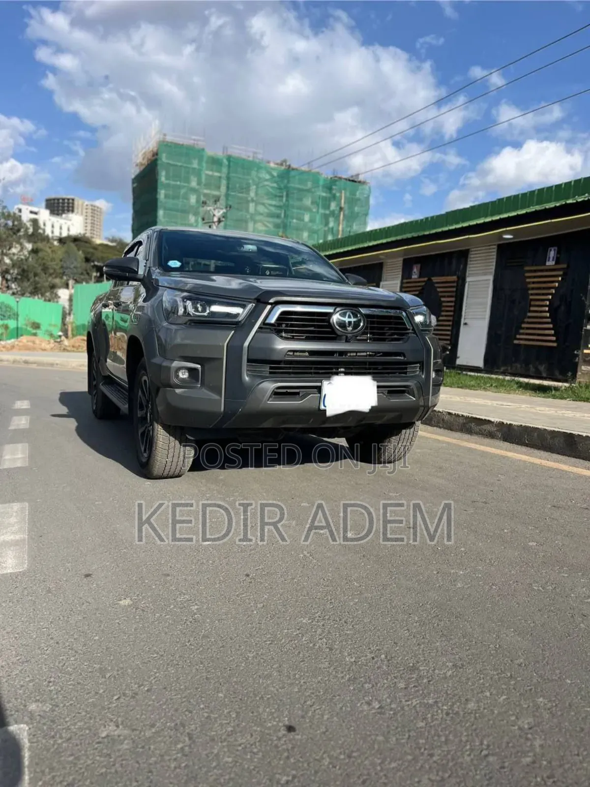 Toyota Hilux 2024 Gray