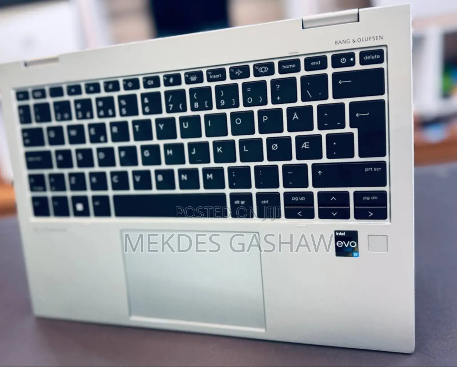 New Laptop HP EliteBook X360 1040 G7 16GB Intel Core I5 SSD 512GB