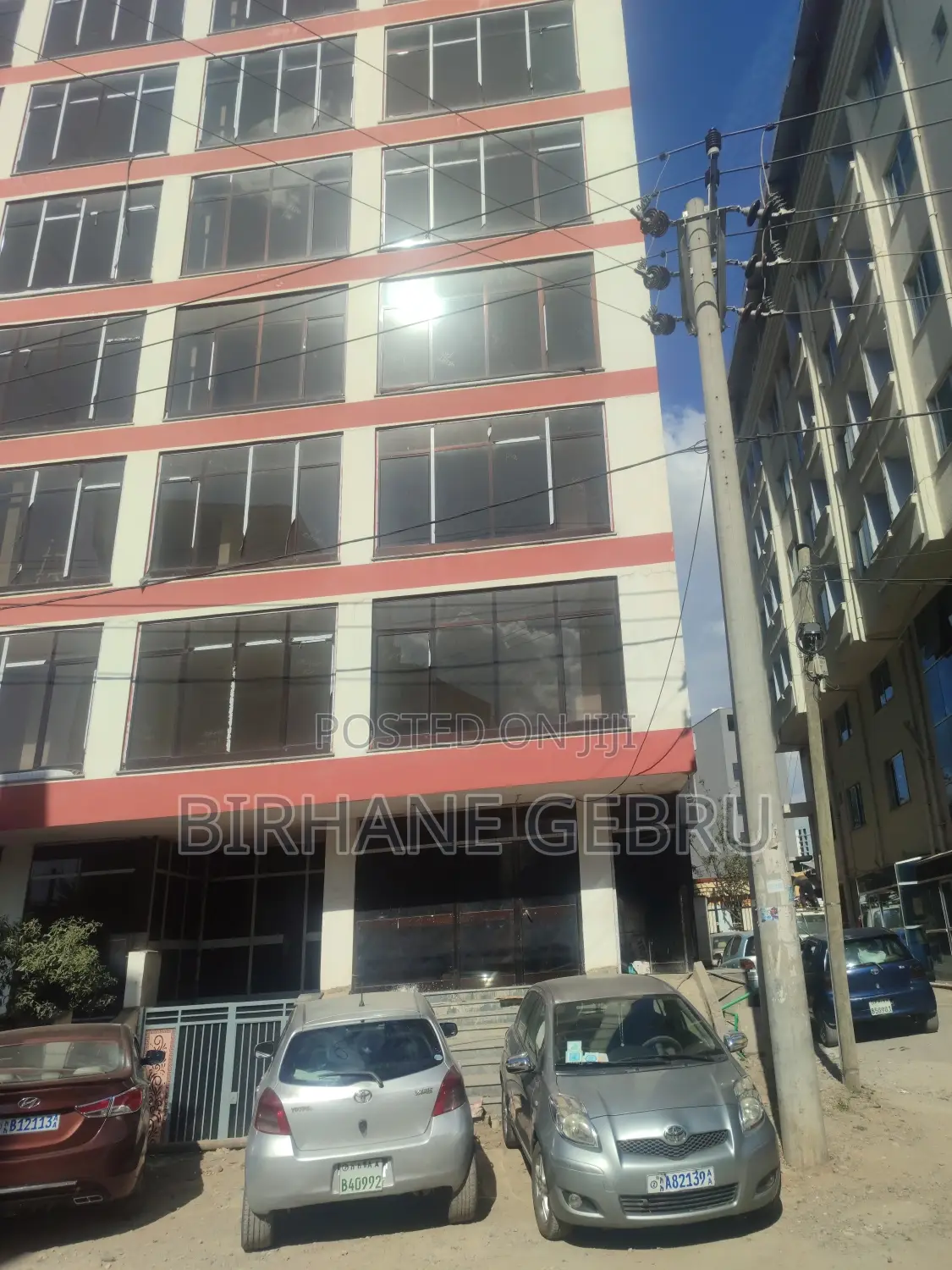 20bdrm Apartment in Luxury Apartiment, Bole for sale