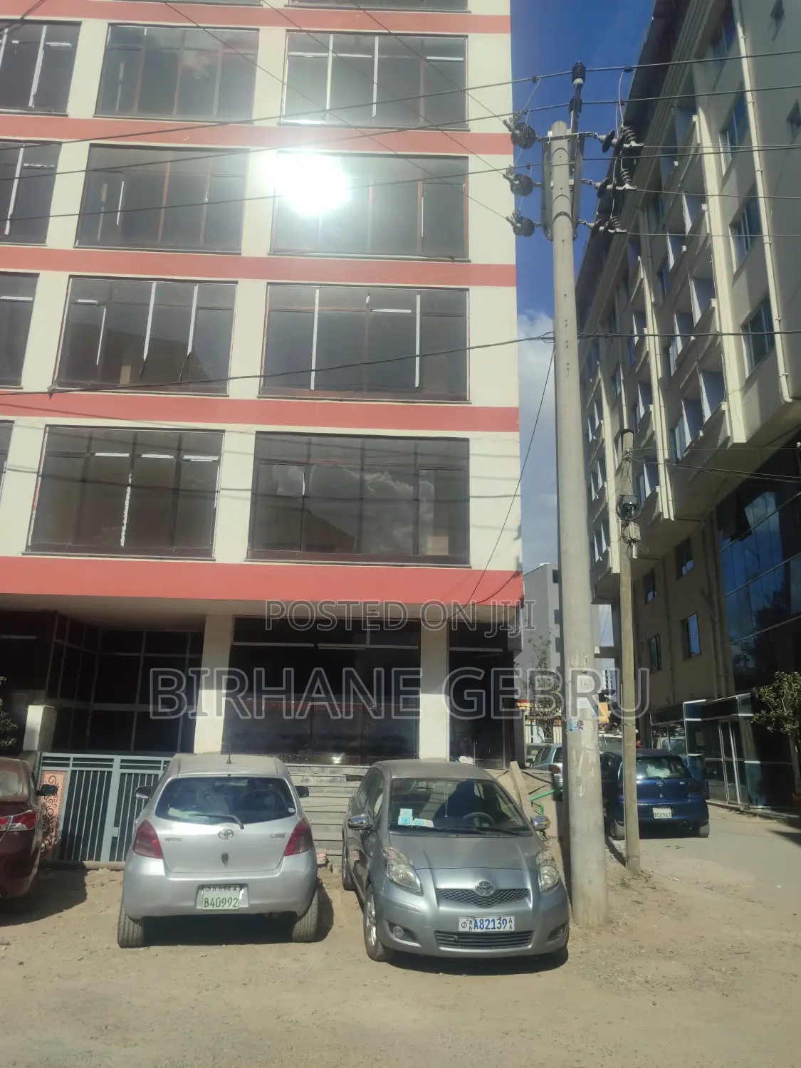 20bdrm Apartment in Luxury Apartiment, Bole for sale