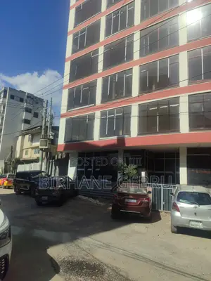 20bdrm Apartment in Luxury Apartiment, Bole for sale