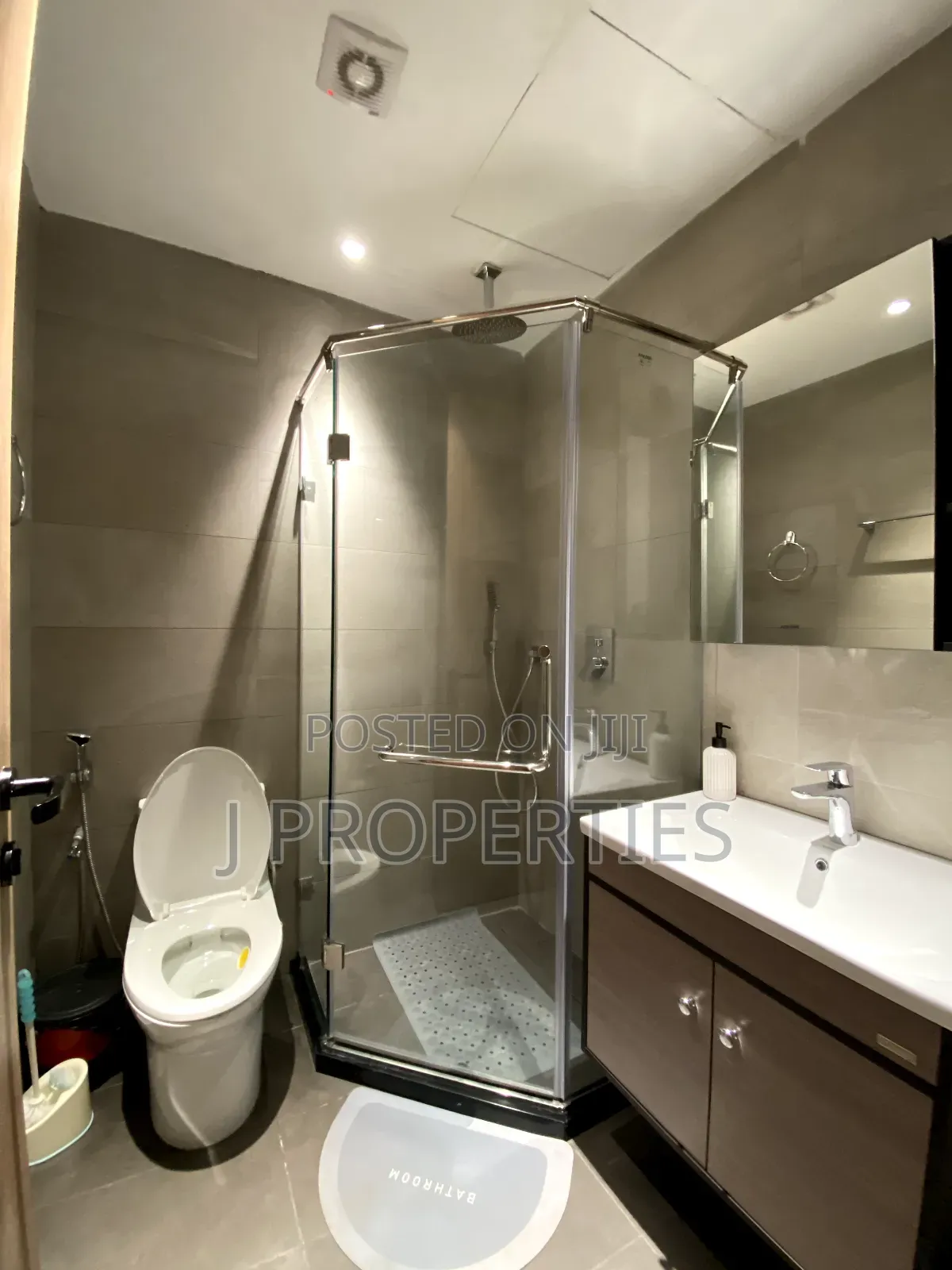 Furnished 3bdrm Apartment in Kirkos for rent