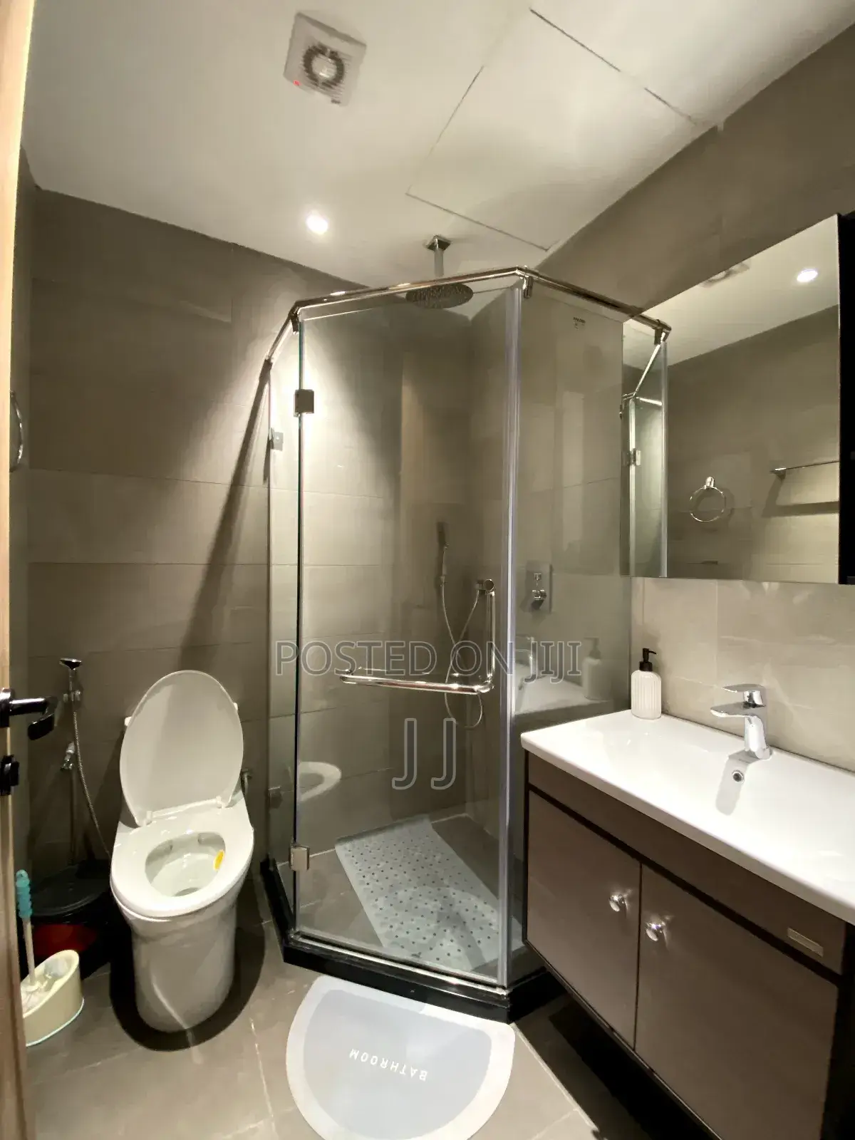 Furnished 3bdrm Apartment in Kirkos for rent