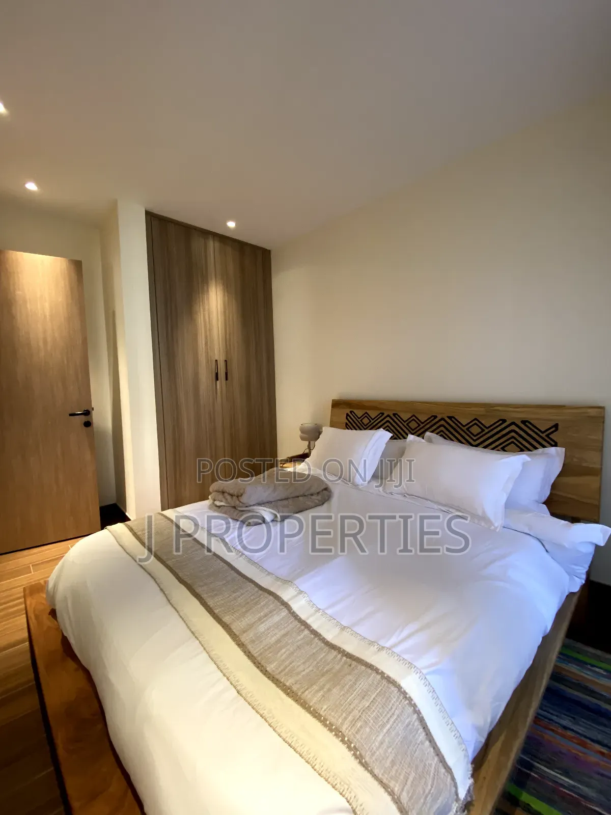 Furnished 3bdrm Apartment in Kirkos for rent