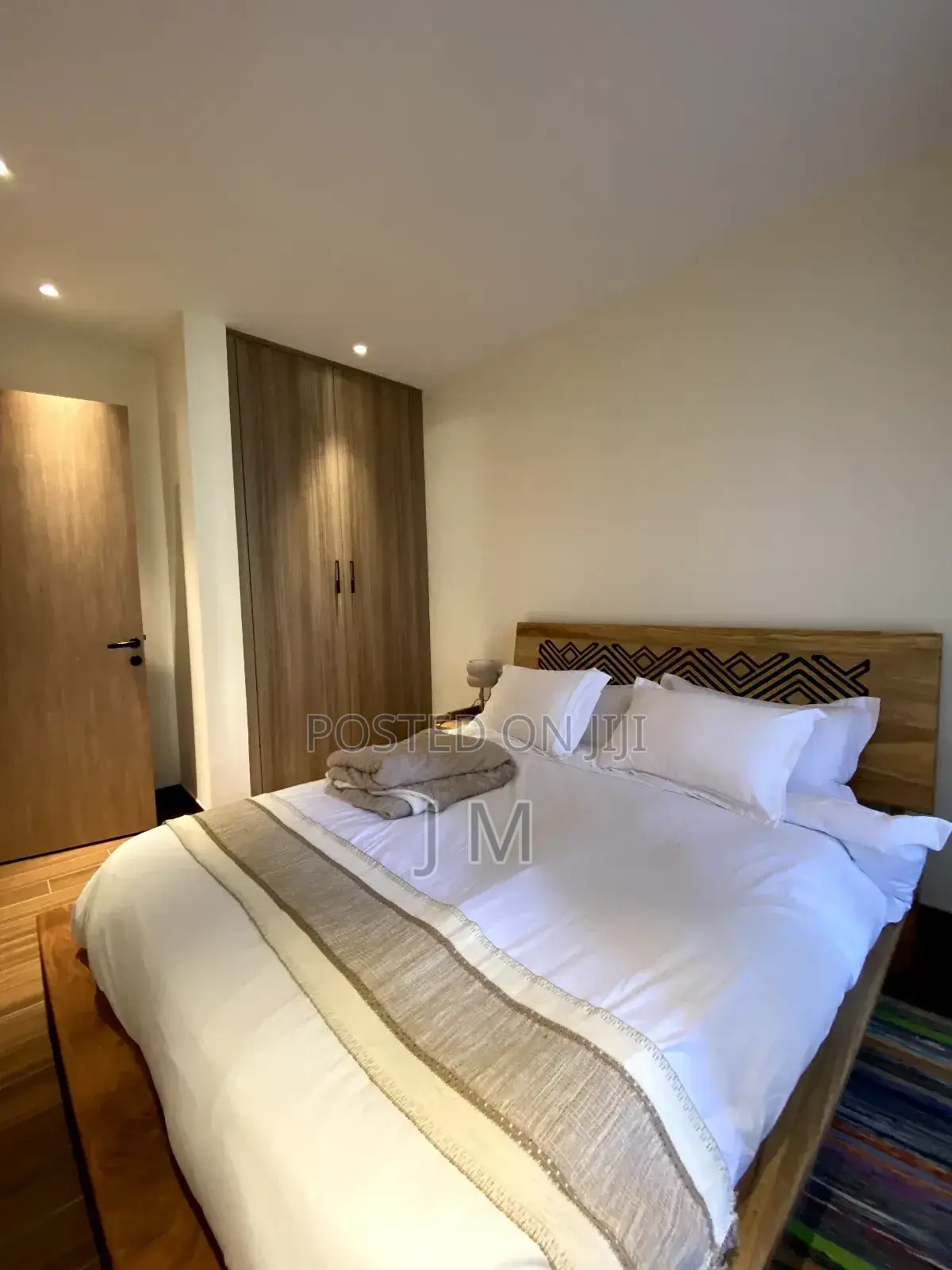 Furnished 3bdrm Apartment in Kirkos for rent