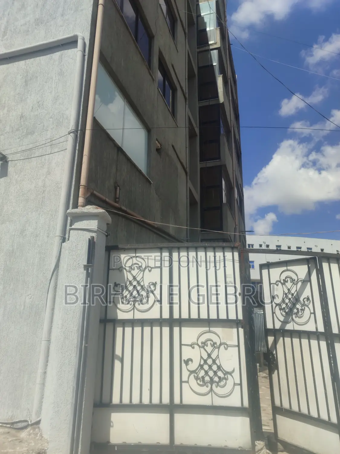 Commerical Apartiment for Sale