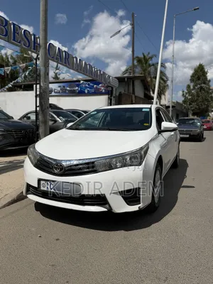 Toyota Corolla 2016 White