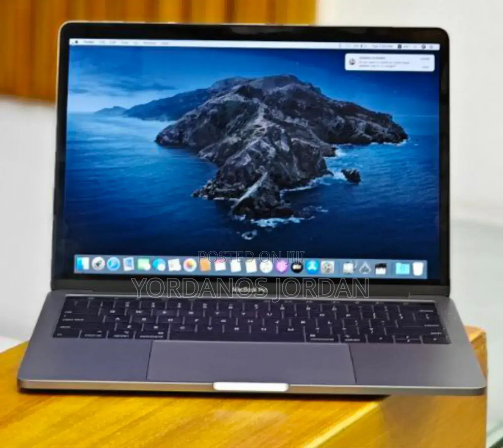 New Laptop Apple MacBook Pro 2019 16GB Intel Core I5 SSD 1T