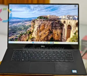 New Laptop Dell XPS 15 16GB Intel Core I7 SSD 256GB