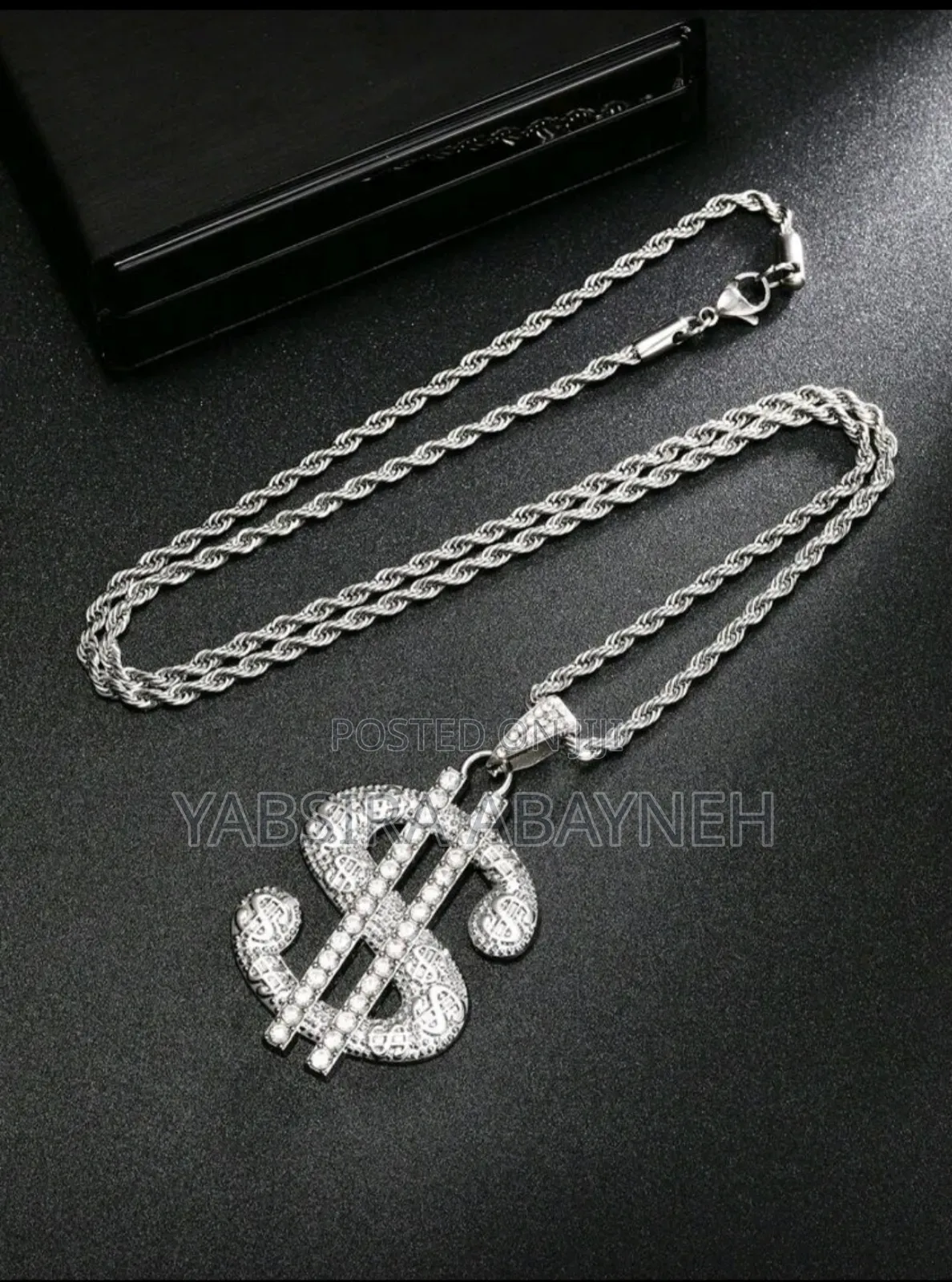 1pc "King", "Queen" and "Dollar" Sign Design Necklaces