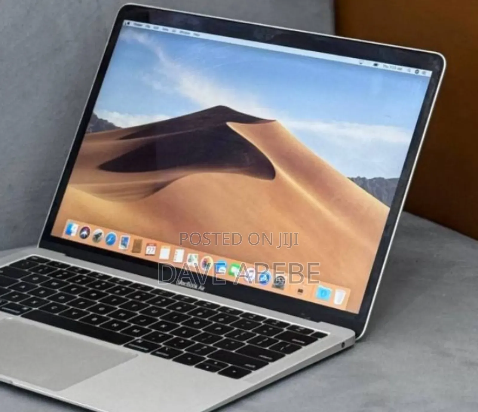 New Laptop Apple MacBook Air 2019 8GB Intel Core I7 SSD 256GB