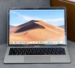 New Laptop Apple MacBook Air 2019 8GB Intel Core I7 SSD 256GB