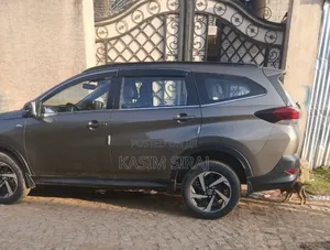 Toyota Rush 2022 Gray