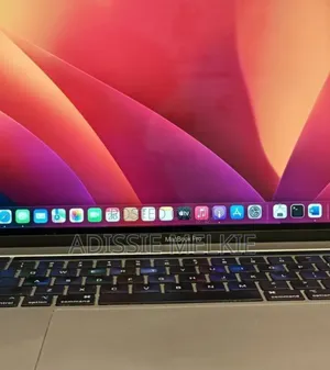 New Laptop Apple MacBook Pro 2019 16GB Intel Core I7 SSD 512GB