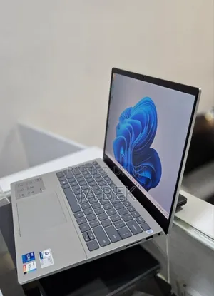 New Laptop Dell Inspiron 15 16GB Intel Core I7 SSD 512GB