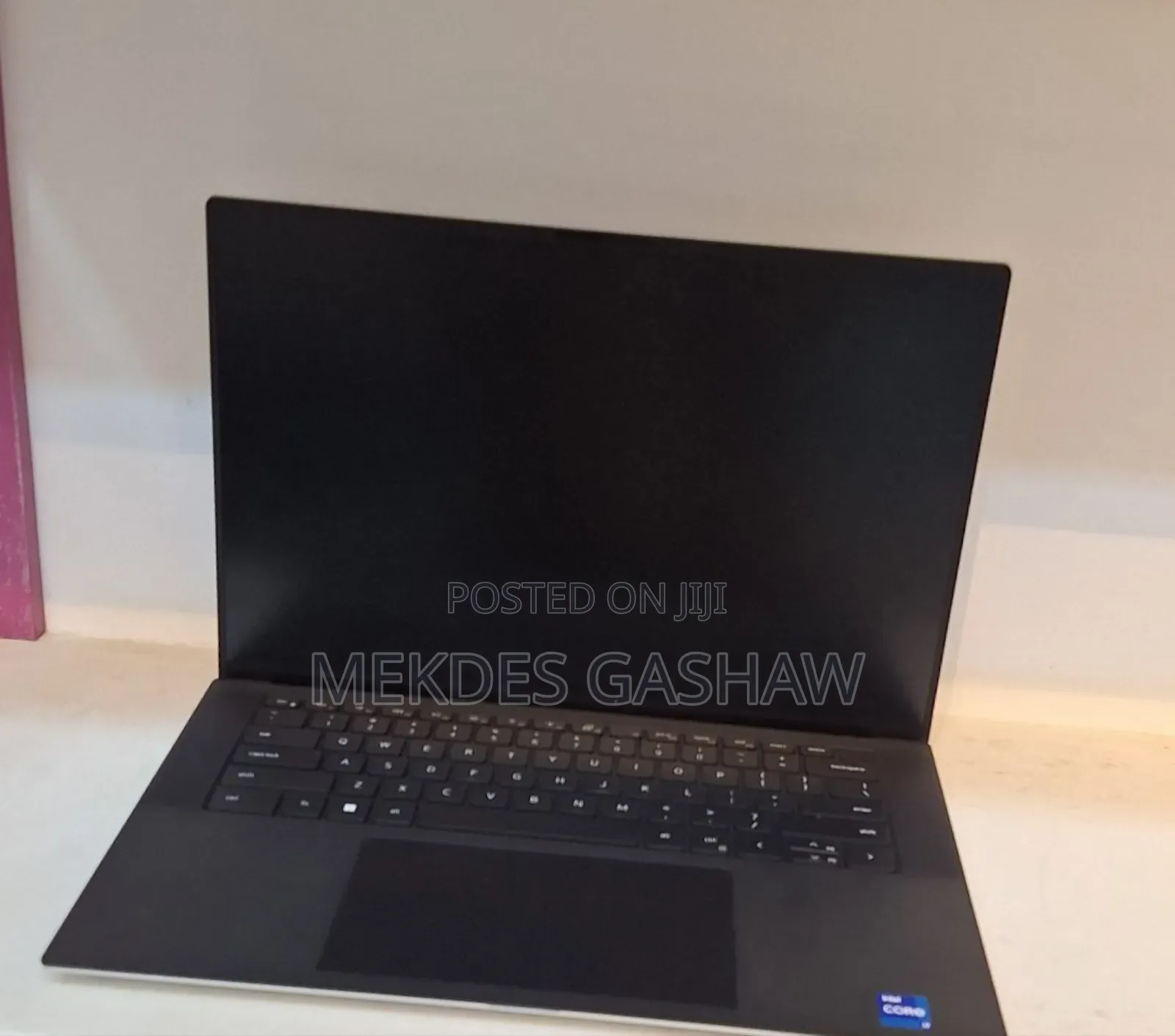 New Laptop Dell Precision 5540 16GB Intel Core I7 SSD 512GB