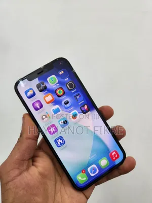 Photo - Apple iPhone 12 Pro 256 GB Black