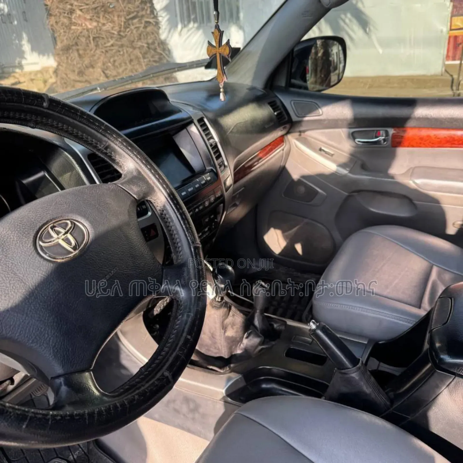 Toyota Land Cruiser Prado 2006 Off white