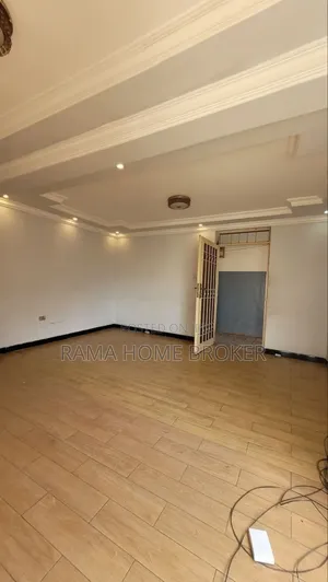 Furnished 3bdrm Condo in Yeka for sale