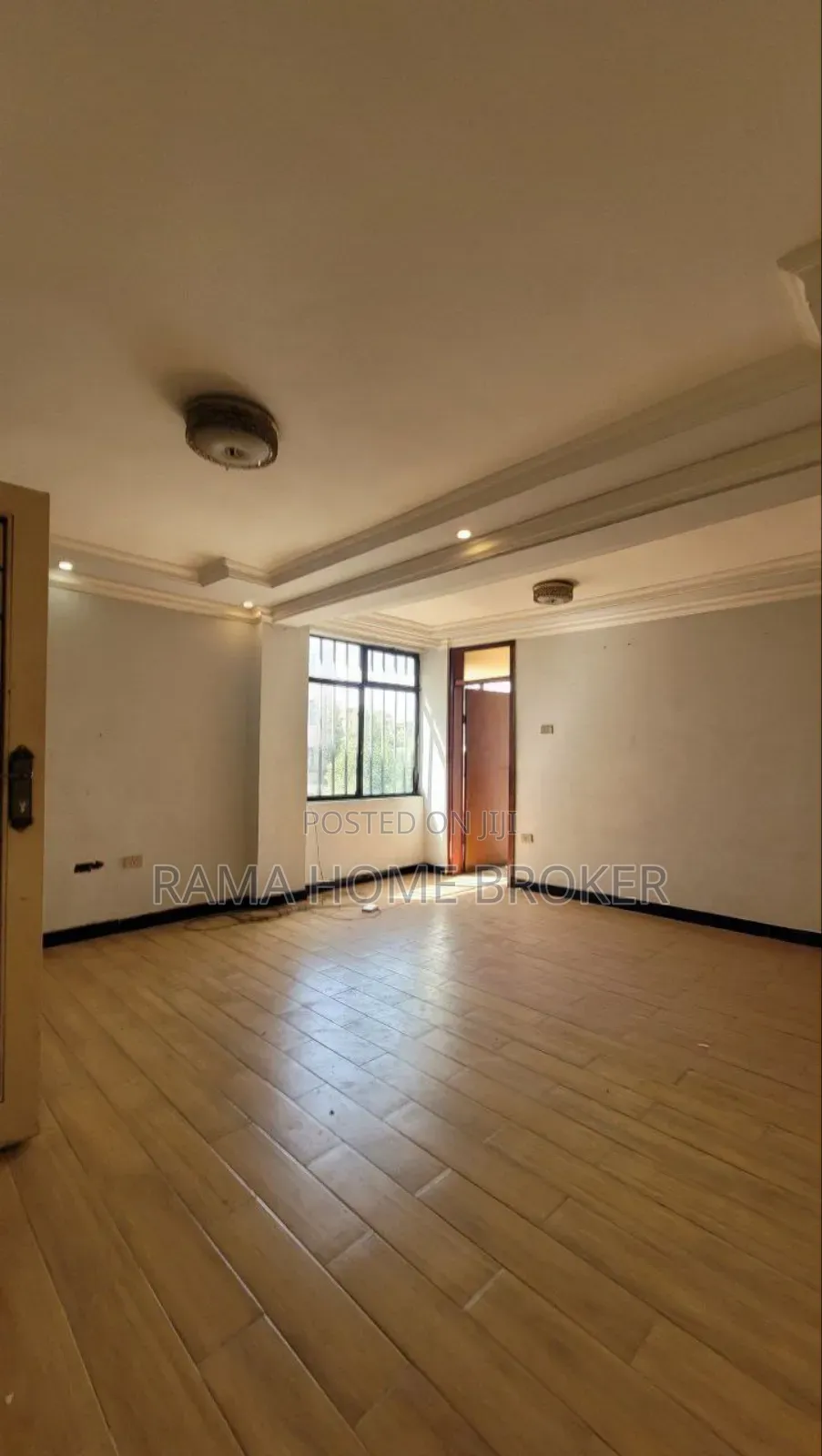 Furnished 3bdrm Condo in Yeka for sale