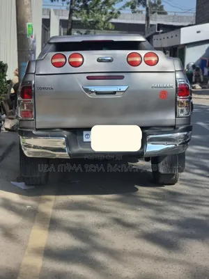 Toyota Hilux 2020 Pearl