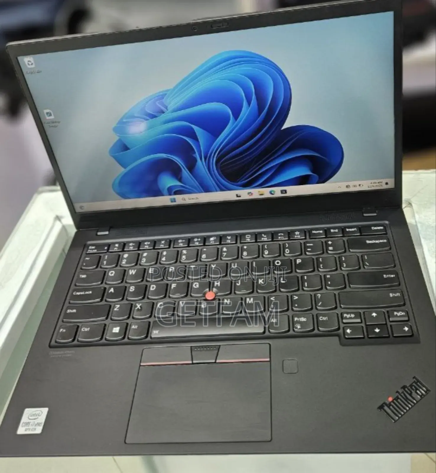 New Laptop HP ZBook Studio 16GB Intel SSD 512GB