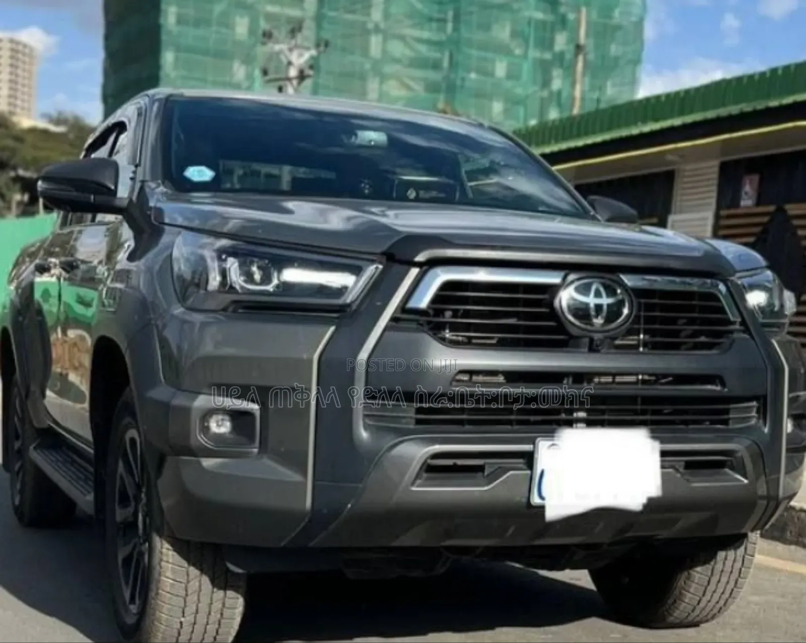 Toyota Hilux 2025 Green