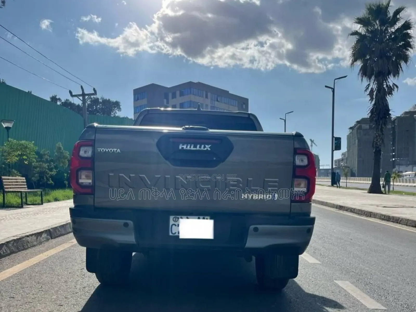 Toyota Hilux 2025 Green