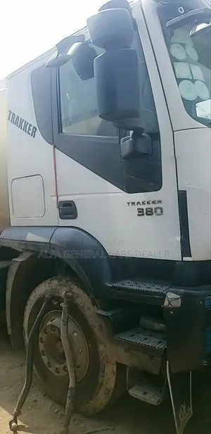 2017 ባላቶኒ ቦቴ ከነተሳቢው 91ሺ ታርጋ•Na በ Na ጥቅል