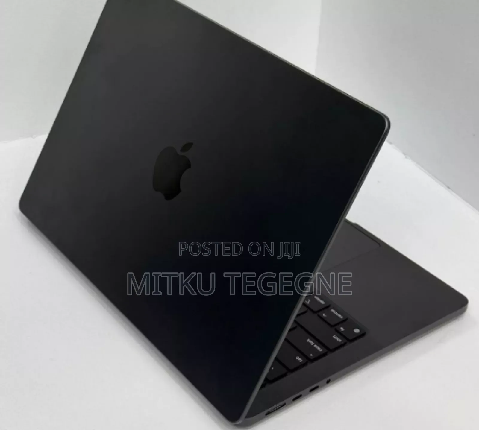 New Laptop Apple MacBook Pro 2024 M4 14-Inch 16GB Apple M4 Pro SSD 1T