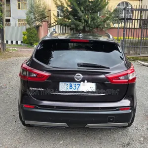 Nissan Qashqai 2018 Matt Black