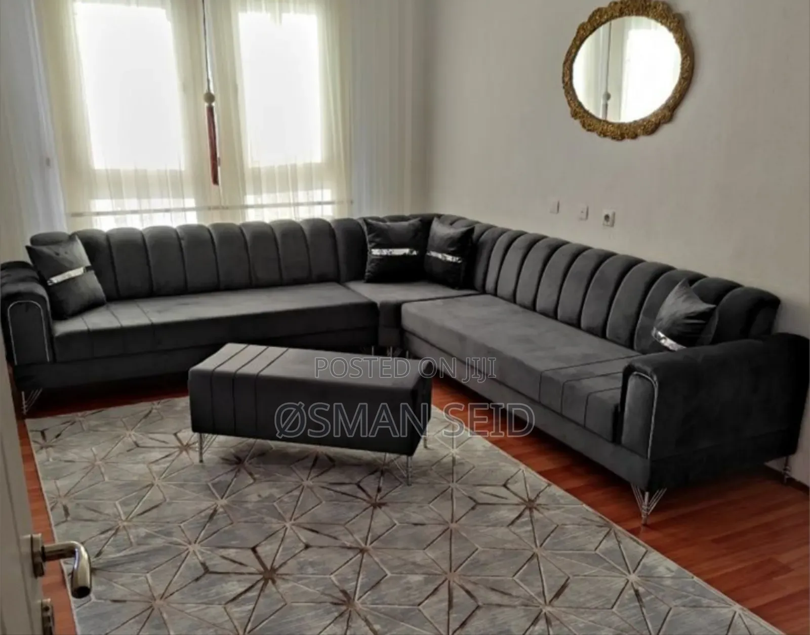 Good Looking Simple Sofa