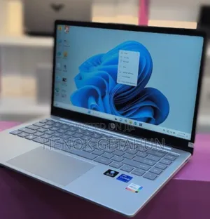 New Laptop HP Stream Notebook 16GB Intel Core I7 SSD 1T