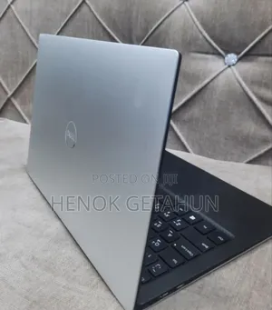 Photo - New Laptop Dell XPS 13 8GB Intel Core I5 SSD 512GB