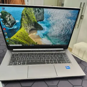New Laptop HP ZBook Power G9 I7 32GB Intel Core I7 SSD 512GB