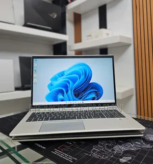 New Laptop HP EliteBook 850 G8 16GB Intel Core I5 SSD 512GB