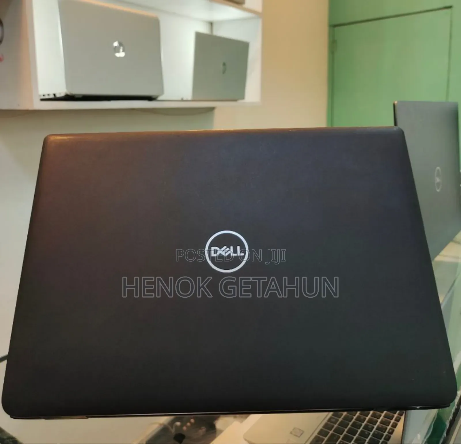 New Laptop Dell Latitude 5310 4GB Intel Core i3 SSD 128GB