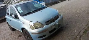 Toyota Vitz 2004 Blue