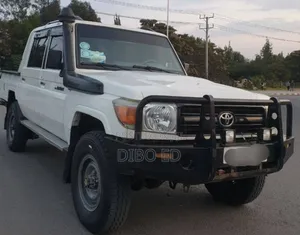 Toyota Land Cruiser 2019 White