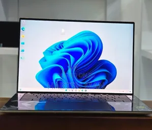 New Laptop Dell XPS 15 32GB Intel Core I9 SSD 1T